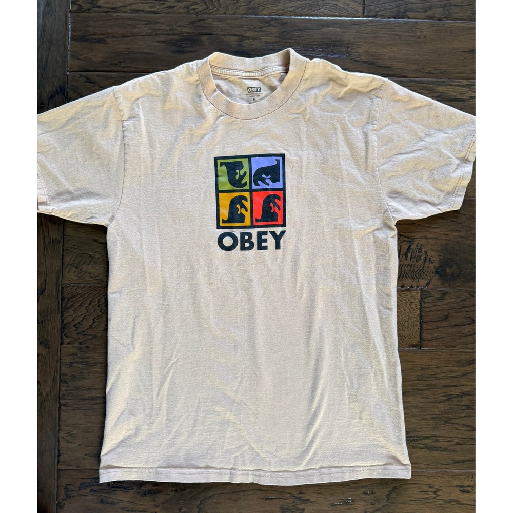 OBEY Graphic T-Shirt with Multicolor Design‎ Minimalist Y2K